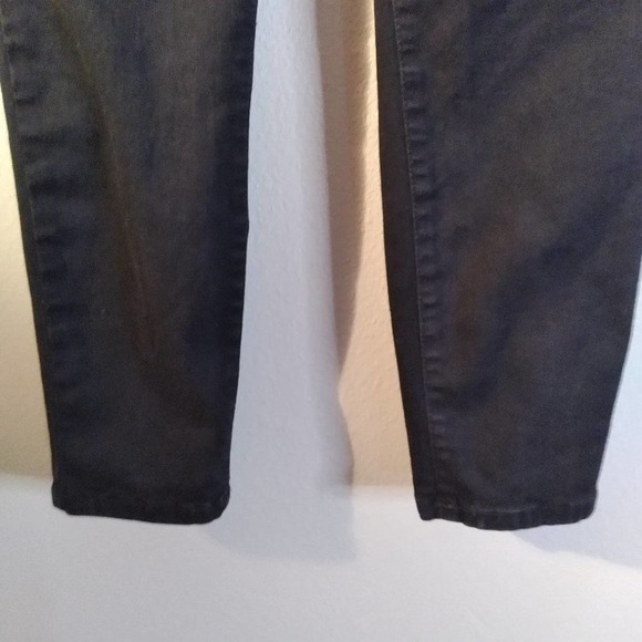 Style & Co Black Wash Skinny Leg Jeans 4 Petite - Picture 3 of 6